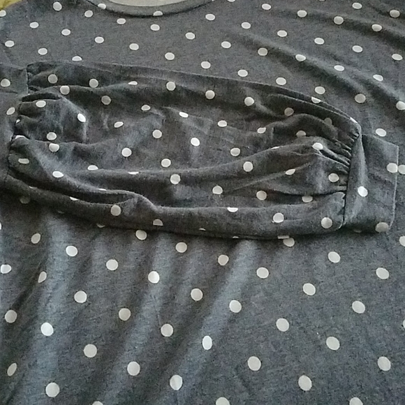 Sweet Polka Dot Top - Picture 3 of 4